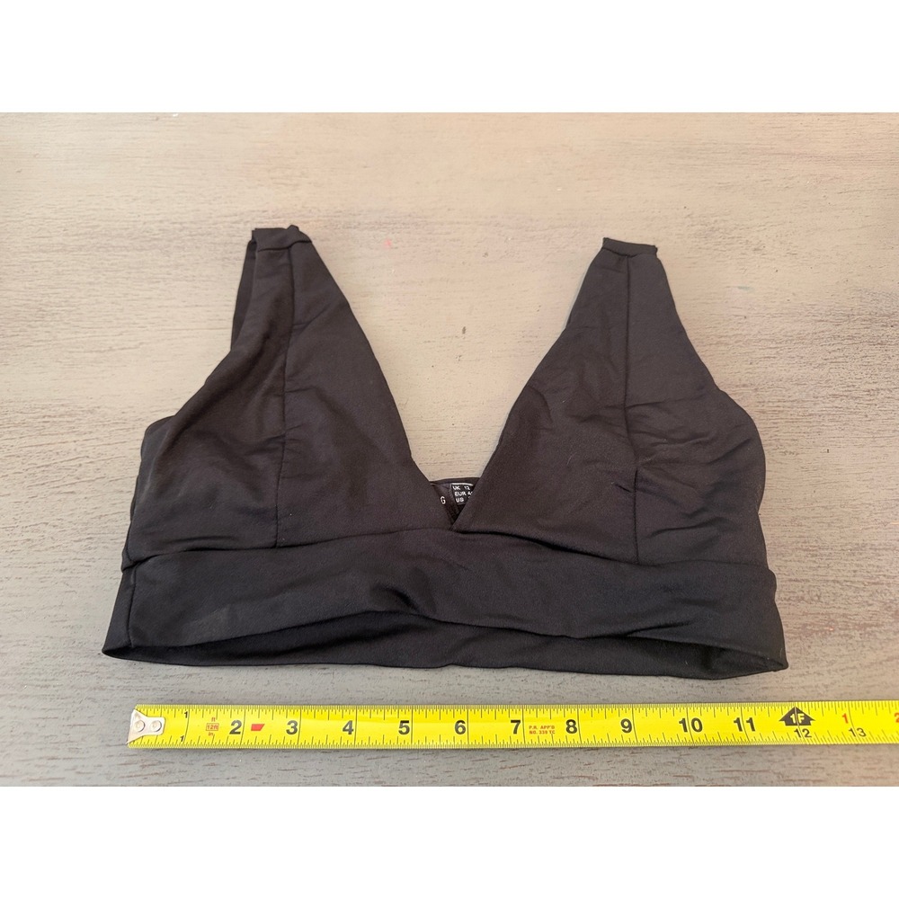 PrettyLittleThing Black V Neck Bralette Crop Top US 8 UK 12 EUR 40 Sleeveless